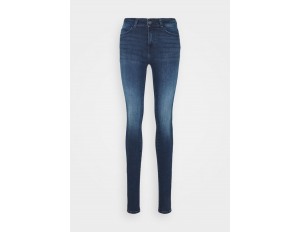 Noisy May Tall NMLUCY - Jeans Skinny Fit - dark blue denim/blue denim