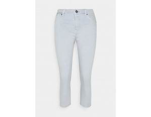 edc by Esprit CAPRI - Jeans Shorts - light blue lavender/hellblau