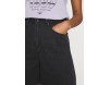 Lee STELLA - Jeans Shorts - black duns/black denim