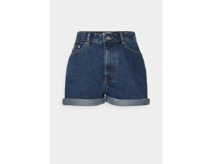 ONLY Petite ONLBAY LIFE MOM - Jeans Shorts - medium blue denim/blue denim