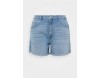 ONLY Carmakoma CARFREYA LIFE - Jeans Shorts - light blue denim/light-blue denim