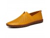 CAIFENG Müßiggänger for Männer Casual-Schuhe Slip-on Flat-Nähte Anti-Rutsch Echtes Leder der atmungsaktive runde Zehe handgefertigt ist (Color : Yellowish Brown Perforated Size : 43 EU)